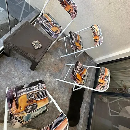Apartament Lyd Holliday